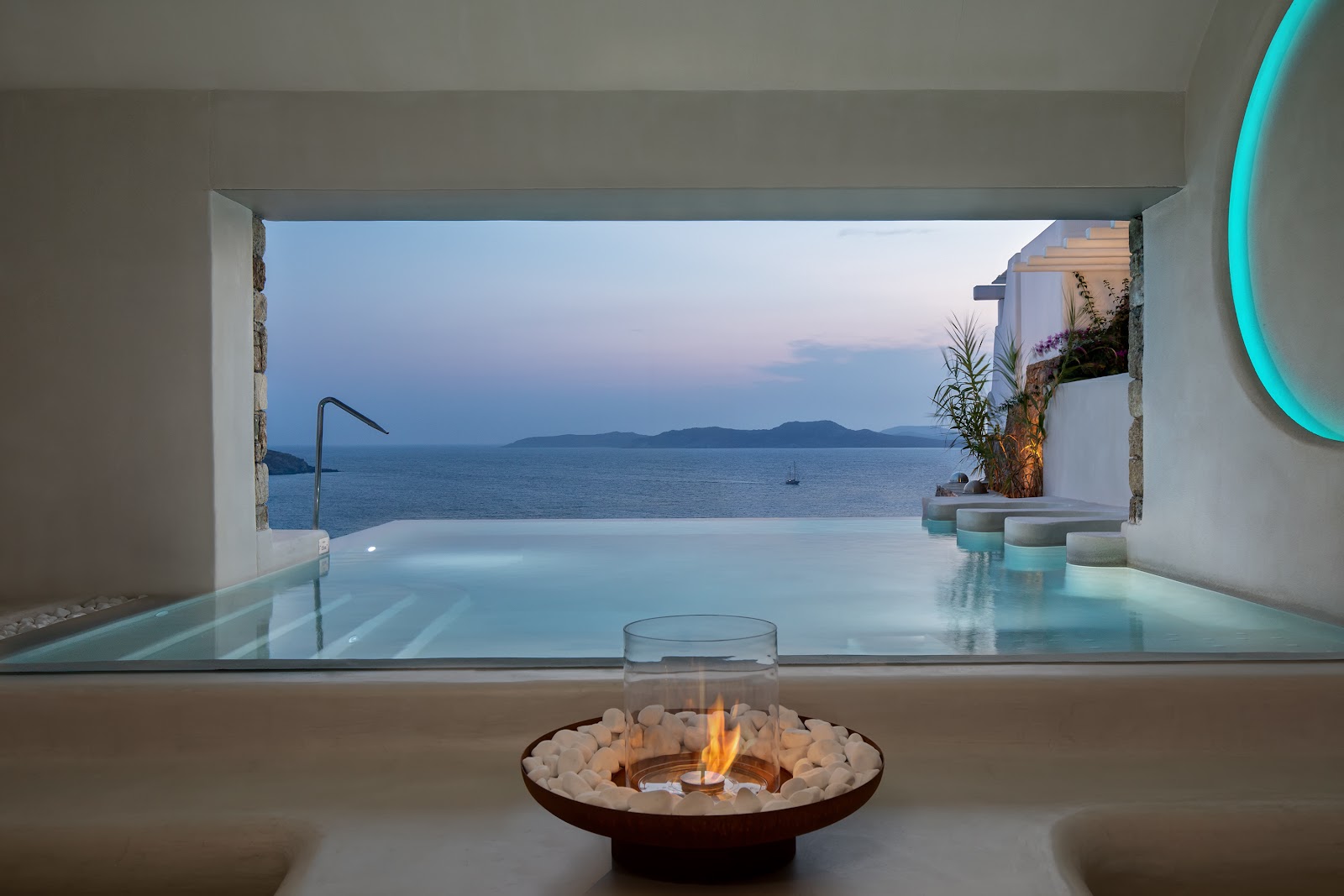 Nuovo Bagno microcement bathroom, Mykonos